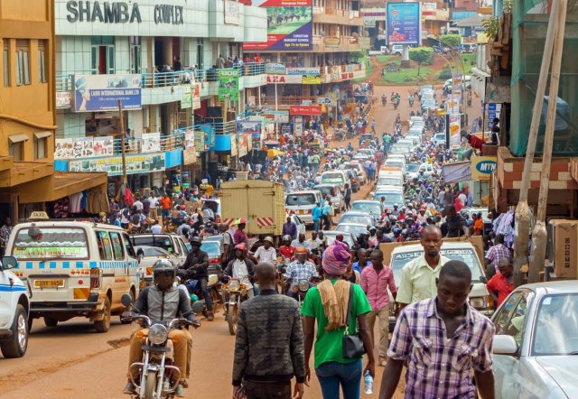 Urban Expansion Processes of Kampala in Uganda  Perspectives on contrasts with cities of developed countries